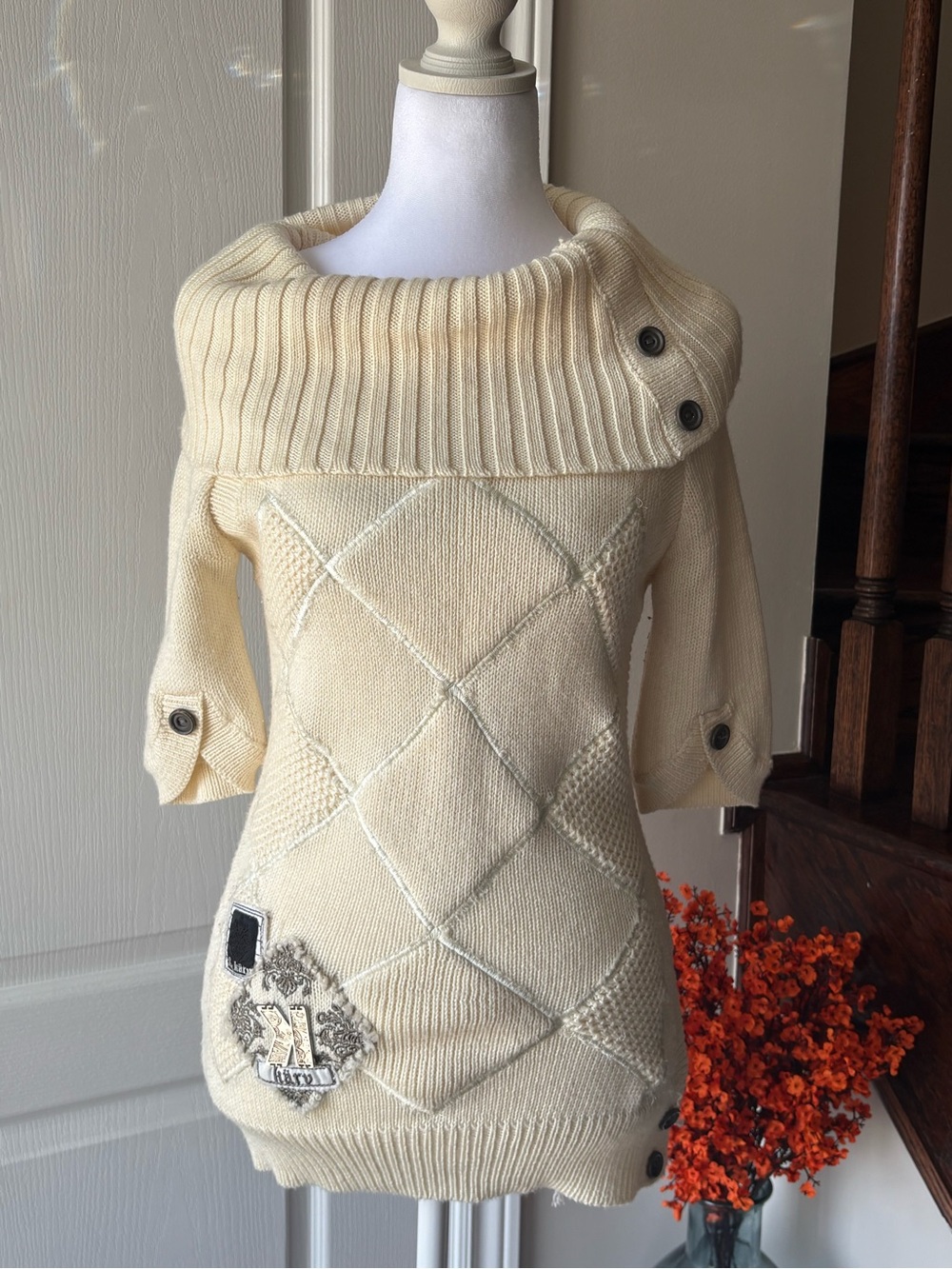 Y2K Vintage Cream Cowl Neck Cable Knit Argyle Sweater